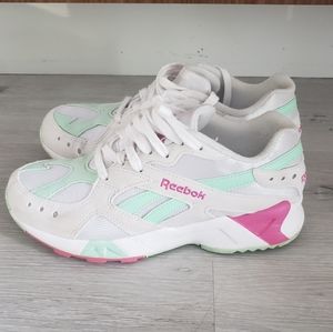 Reebok Aztrek Sneakers